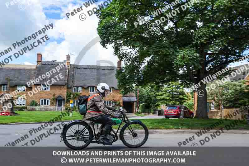 Vintage motorcycle club;eventdigitalimages;no limits trackdays;peter wileman photography;vintage motocycles;vmcc banbury run photographs